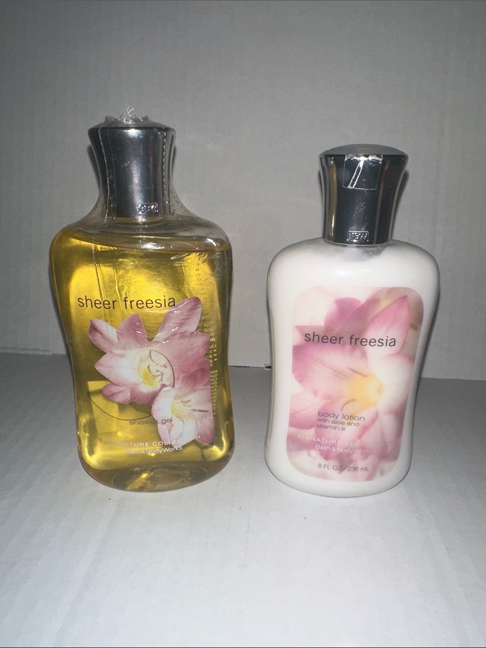 Sheer Freesia Body Wash & Lotion Set - White and Yellow